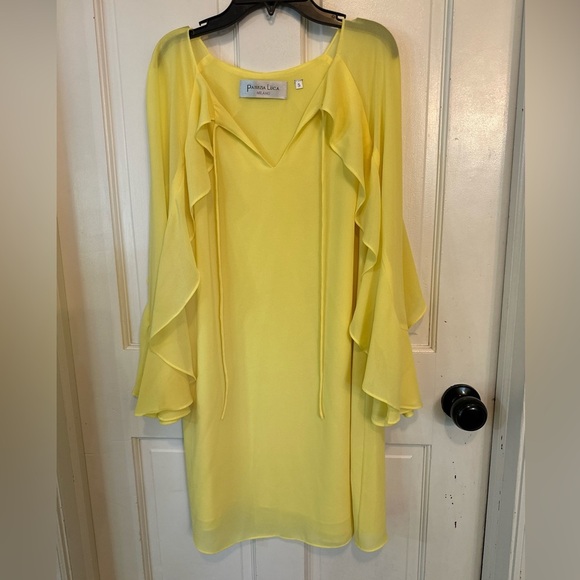 Patrizia Luca Dresses & Skirts - P. LUCA MILANO YELLOW V-NECK W/TIE RUFFLE MIDI‎  DRESS~ SIZE SMALL CLASSY